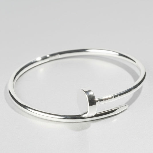 Zaivor's Nail Bracelet