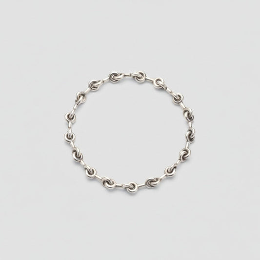 The Infinity Link Bracelet