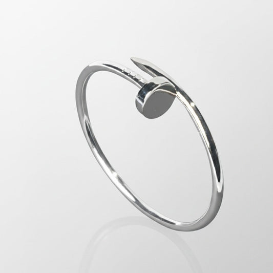 Zaivor's Nail Bracelet